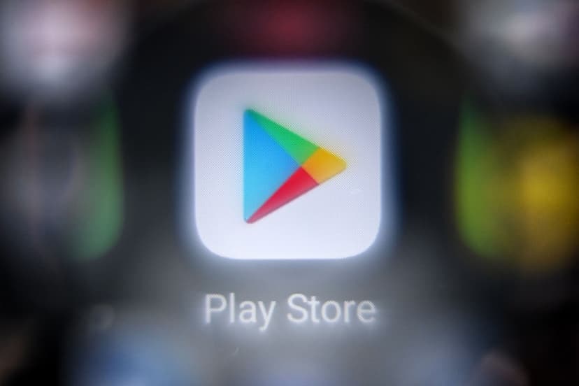 Google Opens Android to Unverified Apps
