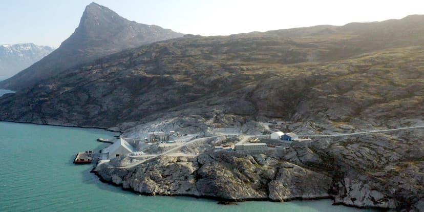 Greenland's Mineral Riches: Logistical Hurdles Stall Boom