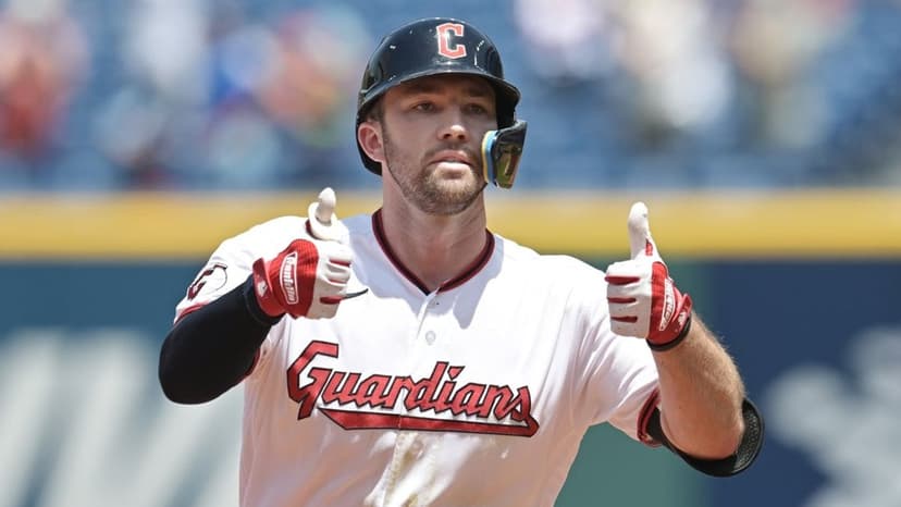Fry's Blast Fuels Guardians to Victory