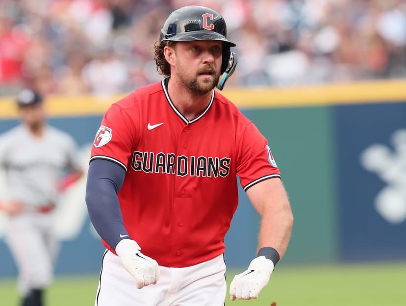 Guardians Blast 7 Homers in Record-Setting Win