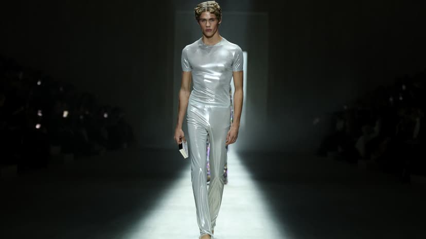 Gucci's Bold New Walk: Will it Save the Brand?