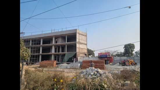 Gurugram's Dust Storm: Construction Debris Chokes City Despite Curbs