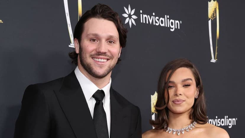Hailee Steinfeld & Josh Allen Welcome Baby Girl!