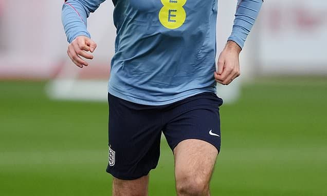 Maguire confident of new Old Trafford deal