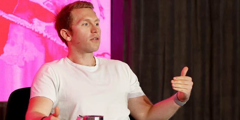 VC's Secret: 53 Emails Secured Benioff Interview