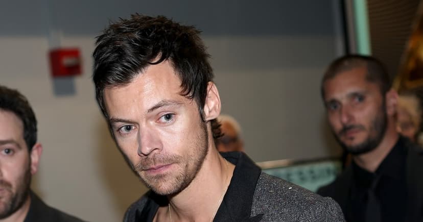 Harry Styles Jokes About Fake Hairline and Teeth