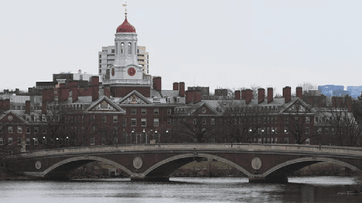 Harvard Urges International Students to Review Travel Plans Before September 15 Visa Changes