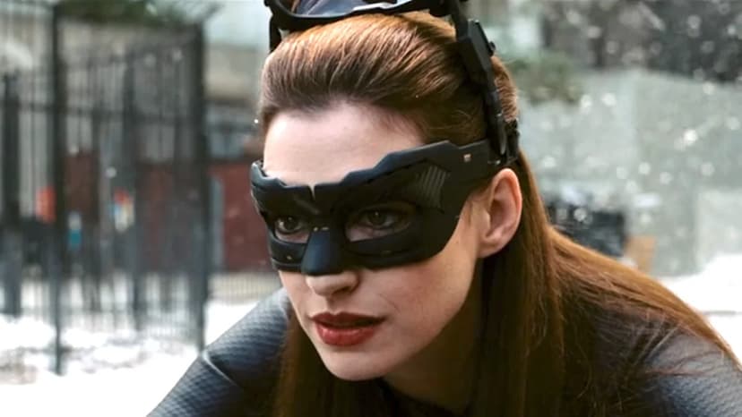 Hathaway's Harley Quinn Mix-Up Led to Catwoman Role