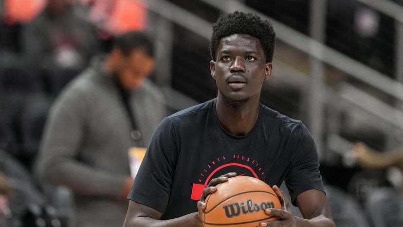 Hawks Forward Gueye Suffers Foot Fracture, Out Months