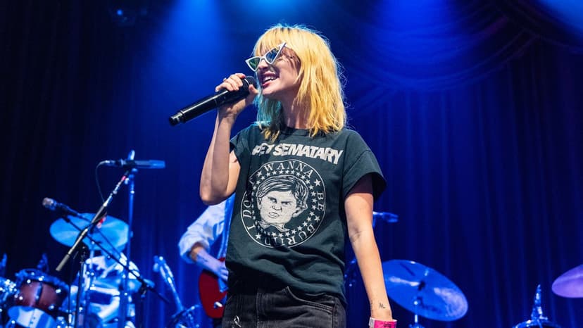 Hayley Williams Forms New Band Power Snatch