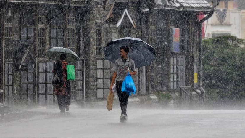 India Braces for Widespread Deluge: Heavy Rains Lash Nation
