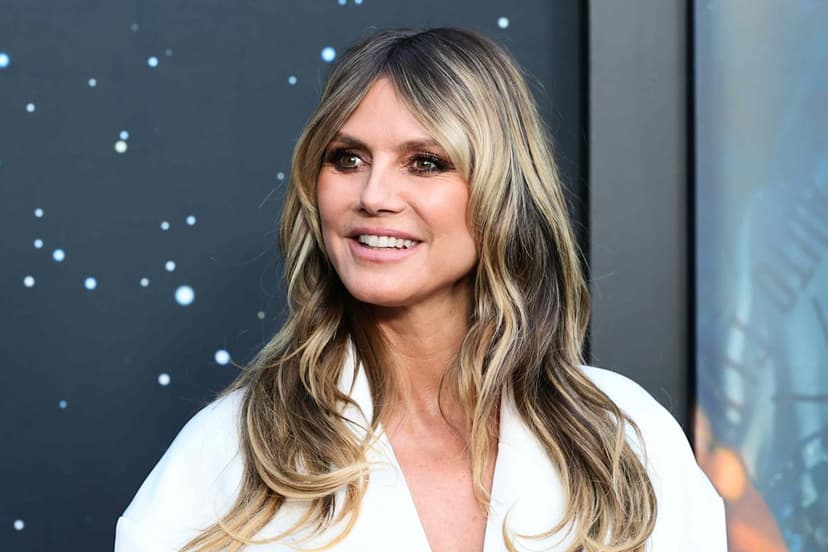 Klum's Dress Rips Mid-Lacing: Siriano's Fix!