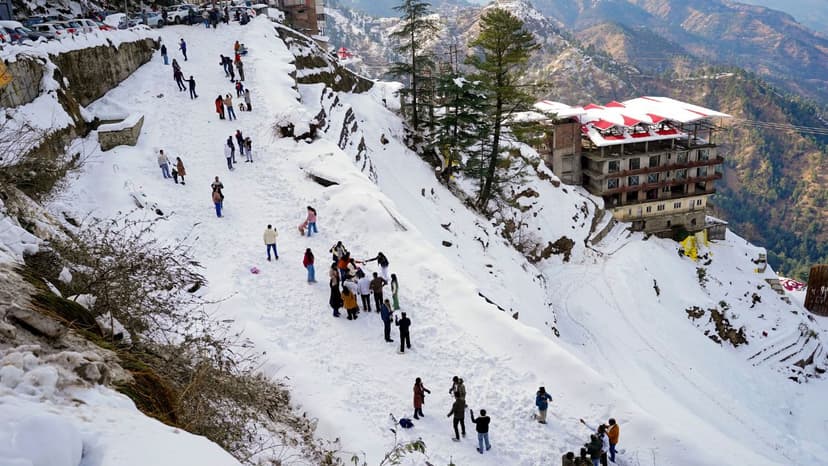 Himachal Snowfall Disrupts Life, Roads Cleared