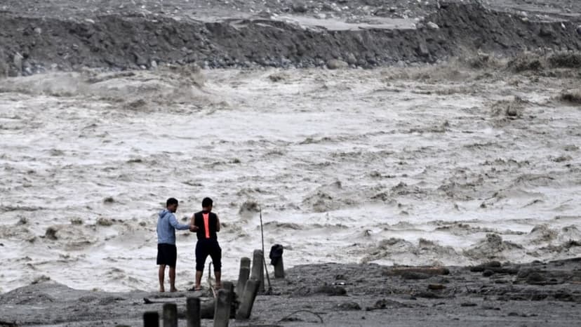 Glacial Lakes Expand: India Faces Rising Flood Risk