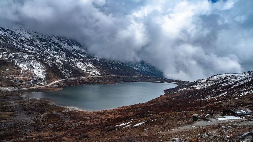 Himalayan Glaciers Near Dangerous Tipping Point