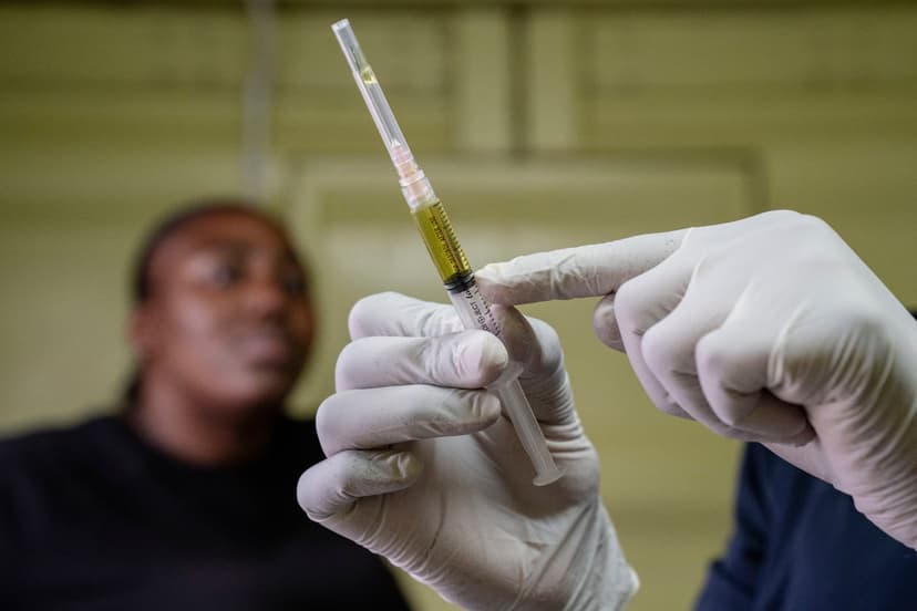 HIV Trial Restarted After US Funding Cut