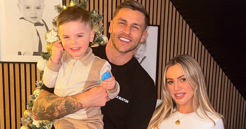 Holly Hagan's Son's Eye Emergency: Parents Warned