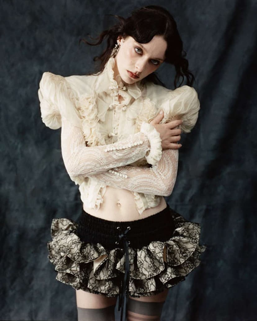 Holly Humberstone Finds Joy in New Album 'Cruel World'