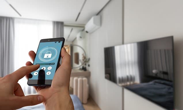 Homeowners Ditch Smart Tech for 'Dumb Homes' in Latest Trend