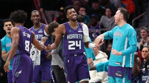 Hornets' 50-Point Lead Machine Strikes Again!