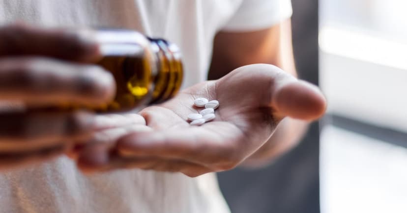 Hospital Worker Stole Pain Meds, Gave Placebos