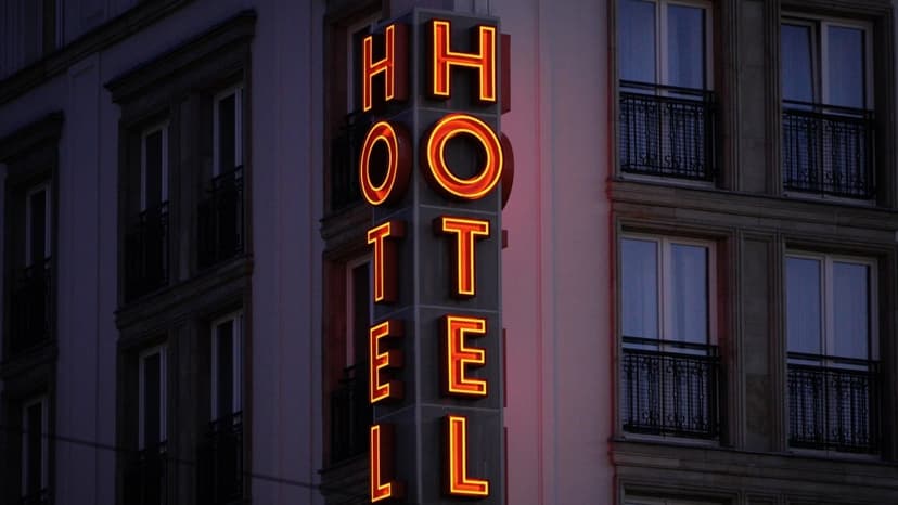 Wi-Fi Hacked: Hotels Become Spy Havens