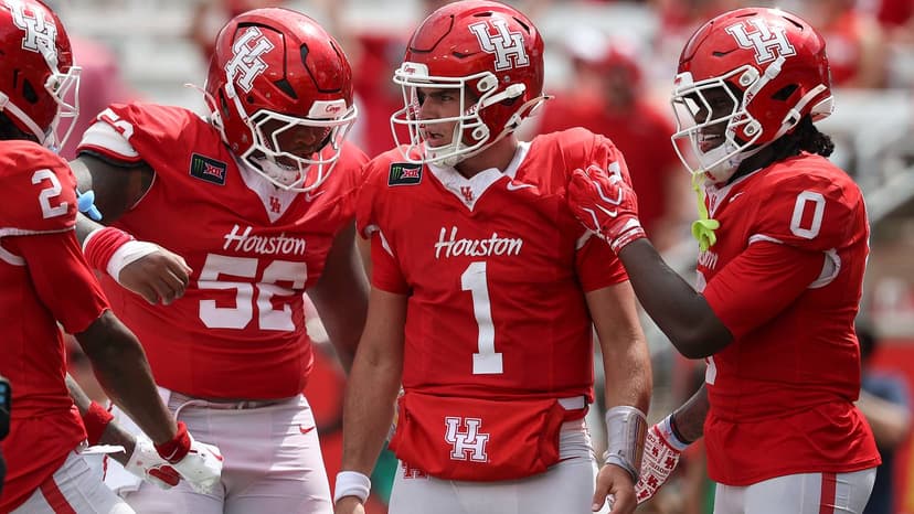 Houston's Backfield Dominates Southern in Big Win