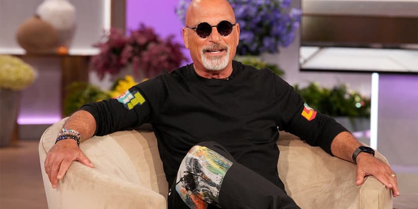 Howie Mandel Apologizes to Kelly Ripa After Live TV Tiff