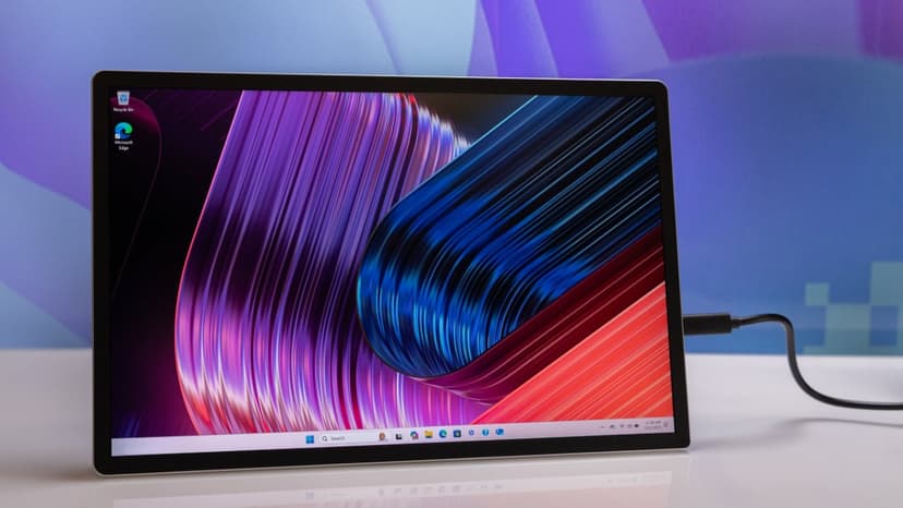 HP's Mini-LED Portable Monitor Blindsides Critics