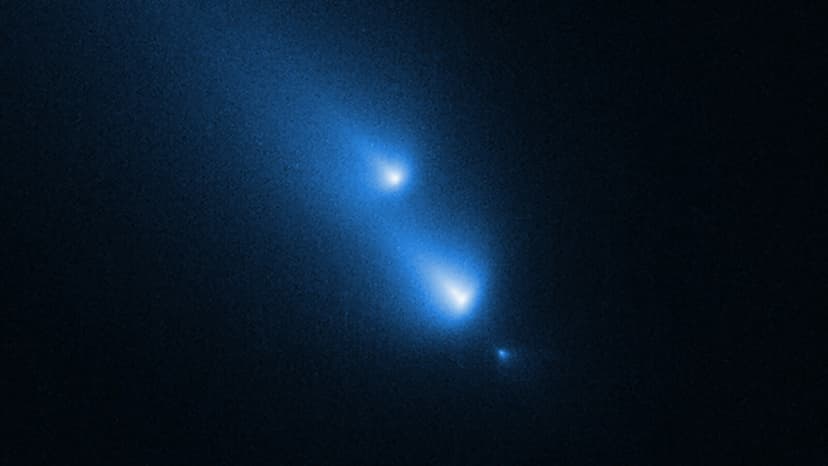 Hubble Captures Comet's Dramatic Shattering