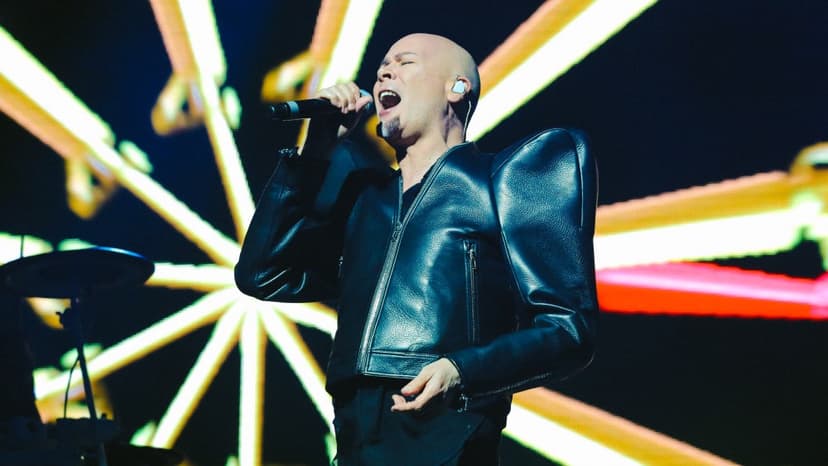 Synth-Pop Legends The Human League Tour U.S. After Decade