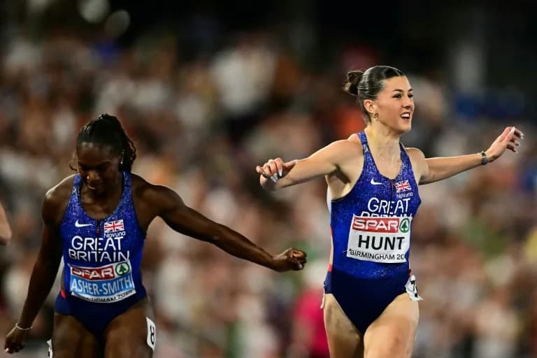 Hunt Dazzles: Briton Secures Sprint Double Gold!