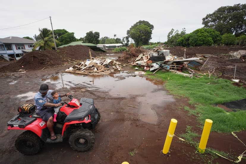 Two Hurricanes Threaten Mexico and Hawaii