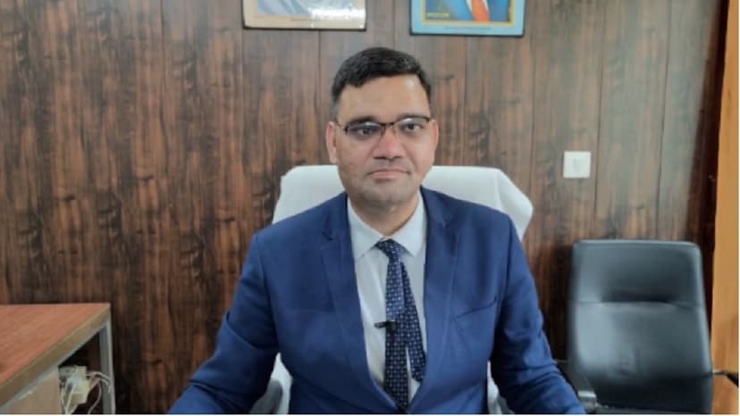 Shot 7 Times for Honesty, Now Walks Away From Power