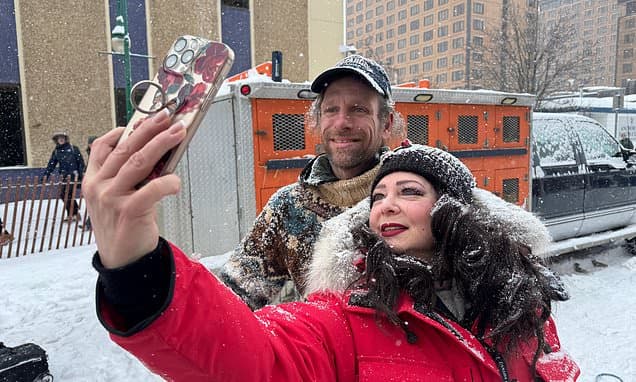 Iditarod Champ Trades Riches for Solitude