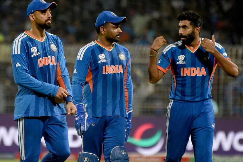 Cricket Stars' Childhood Game on Bus
