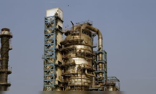 Crude Crisis: India Refinery Halts Exports