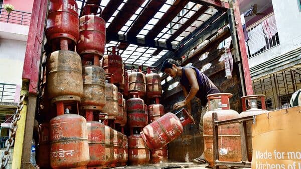 India weighs lifting fuel sales limits post-US-Iran peace