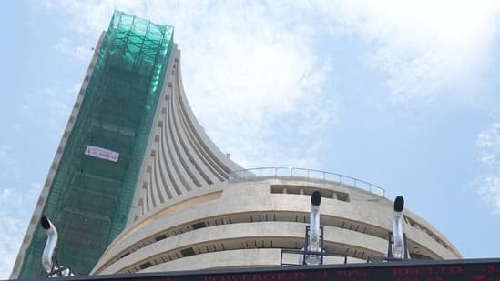 Stock Markets Defy Holi Holiday for Trading Session