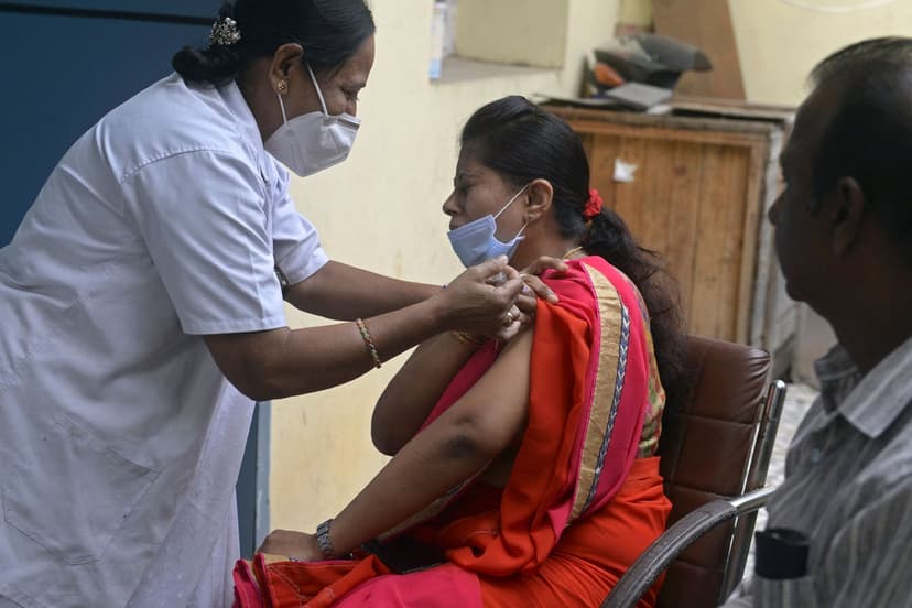 India's Supreme Court Orders Covid Vaccine Compensation