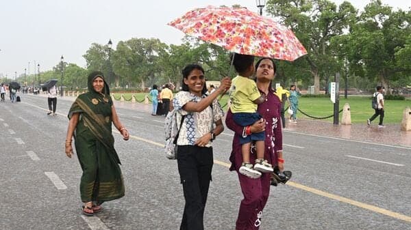 Thunderstorms & Hail Hit India: Orange Alert Issued