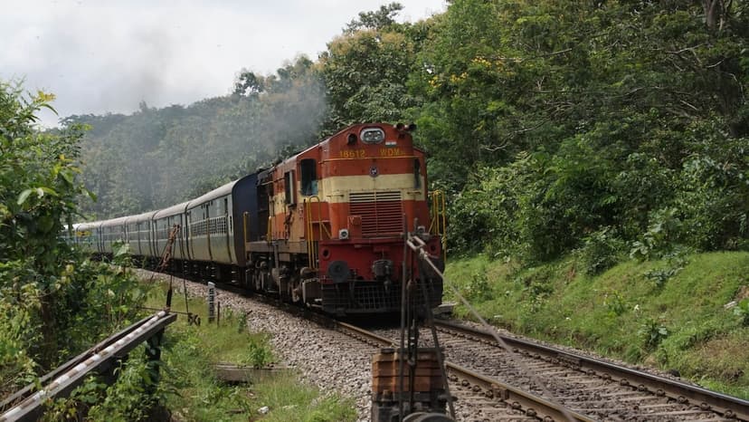 Indian Railways Adds Festival Special Trains Amidst Festive Rush