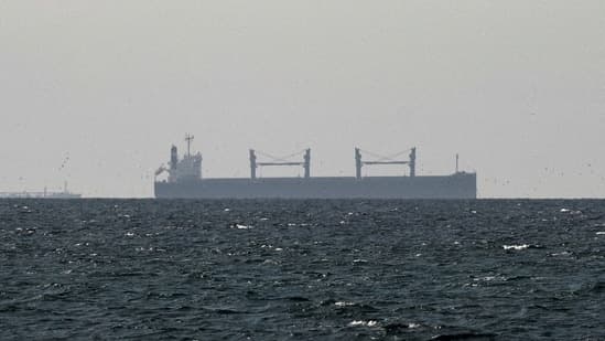 Indian Ships Navigate Hormuz Amidst Escalating Tensions