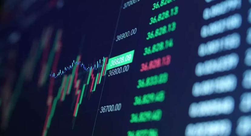 Weekend Worries: Markets Dip as Global Tensions Simmer