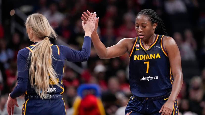 Fever's Late Rally Stuns Mercury 92-89