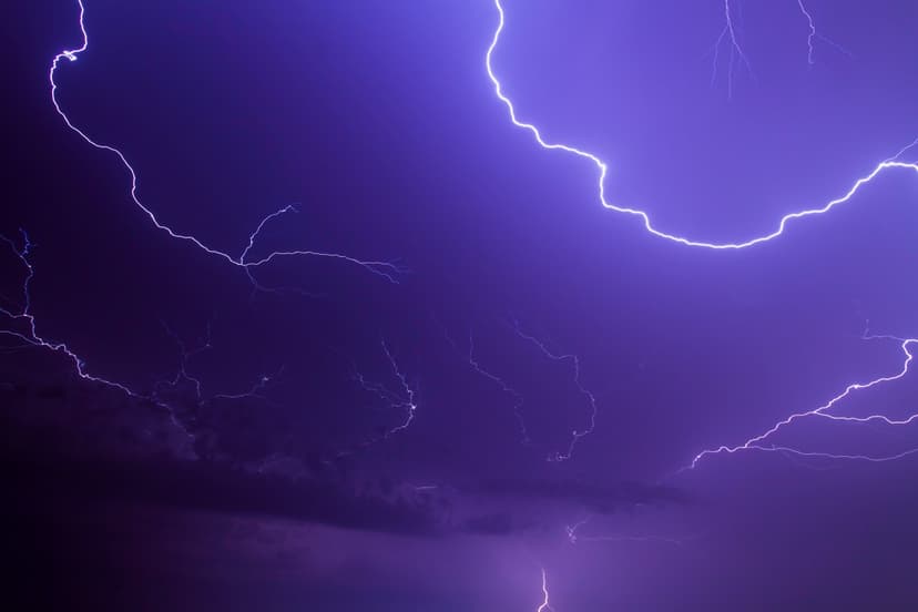 Indiana Storms: Seek Shelter Now!