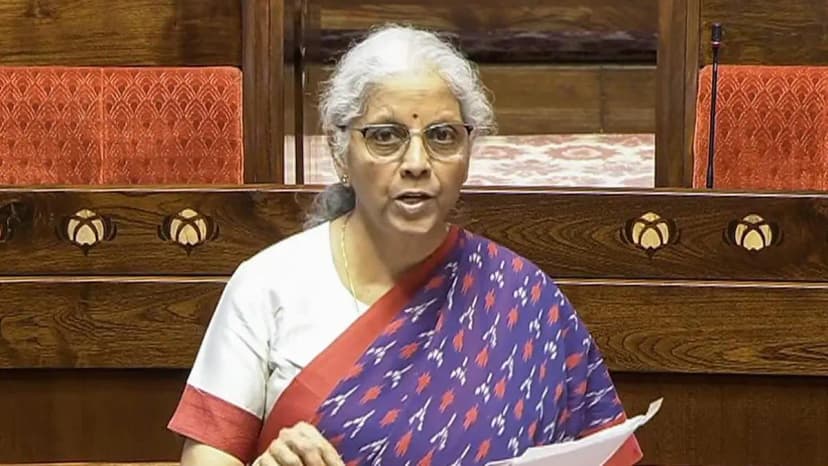 India Aims for Universal Health Cover by 2033