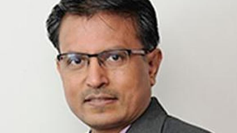 India's Economy: 7% Growth Ahead Amidst Risks