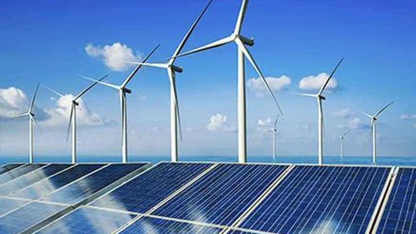 India's Green Power Surges Past 300 GW Milestone