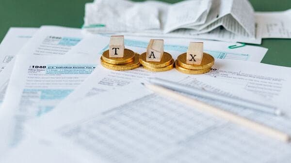 India's Tax Base Booms: TDS Drives Growth Beyond Filers